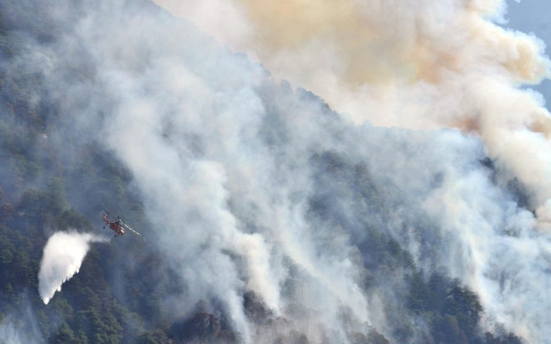 Για 16η ημέρα καίει η φωτιά στην Τραπεζίτσα Κόνιτσας