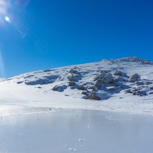 Συνεχίζονται για τρίτη ημέρα οι έρευνες για τον αγνοούμενο 74χρονο στο Βελούχι – Drones και πεζοπόρα τμήματα στην «Ψηλή Κορφή»