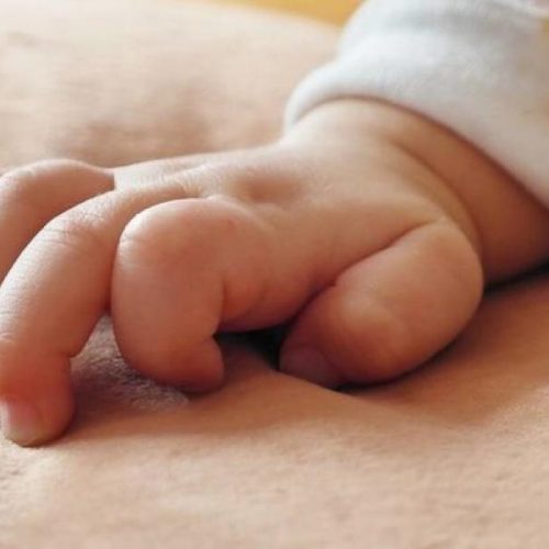 Κρούσμα μηνιγγίτιδας σε βρέφος 2 μηνών από την Κάτω Αχαΐα