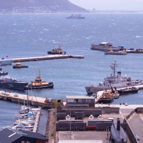 Το Στρατιωτικό Αποτύπωμα της Κίνας στην Αφρική Ενισχύεται με Ναυτικές Ασκήσεις BRICS υπό την ηγεσία του PLA