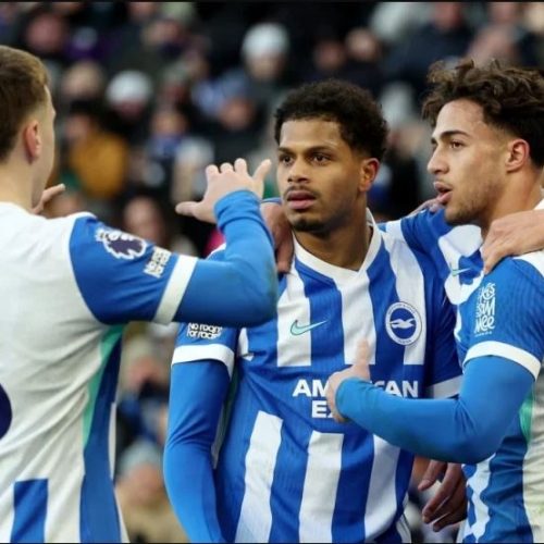 Premier League: «Επέστρεψε» στις νίκες η Μπράιτον – Η «συμβολή» του Κωστούλα