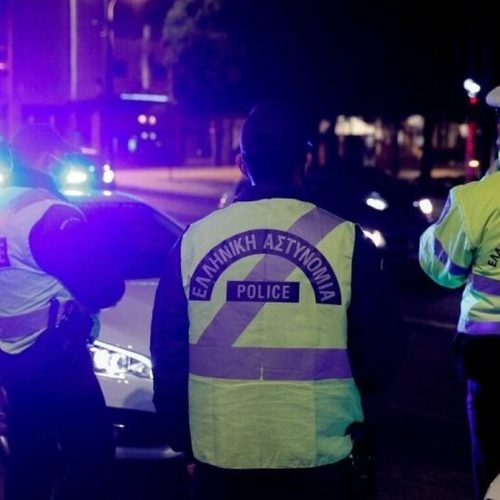 Λάρισα: Τρεις ανήλικες συνελήφθησαν για επίδειξη πλαστών ταυτοτήτων