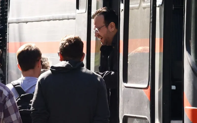 Στη φυλακή ο Φίλιππος Καμπούρης, η σύζυγός του και τέσσερις ακόμη για την υπόθεση του ΕΦΚΑ