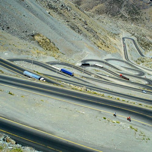 Δείτε εδώ που βρίσκεται ο πιο τρομακτικός δρόμος του κόσμου!
