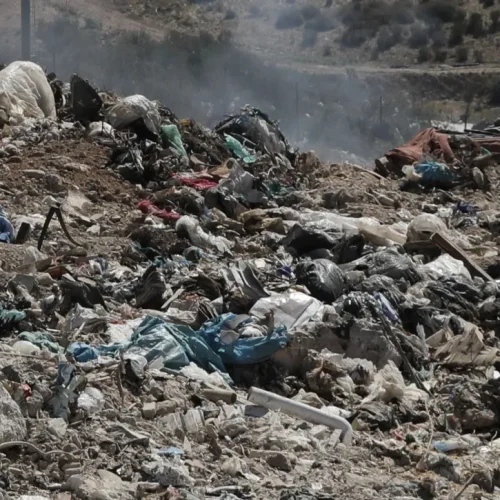 Θεσσαλονίκη: Φωτιά σε χωματερή στο Ωραιόκαστρο