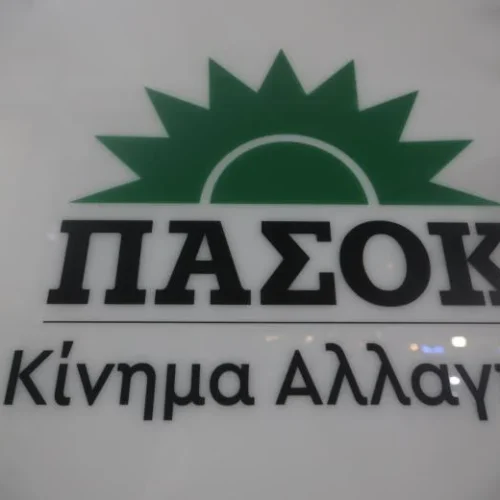 Το ΠΑΣΟΚ βάζει μπρος για αναγνώριση της Παλαιστίνης – Αντιδράσεις από ΣΥΡΙΖΑ!