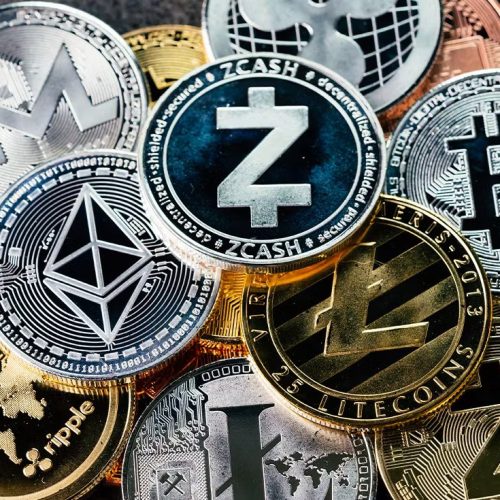 Η πτώση της “θεάς του πλούτου”: Καταδικάστηκε για απάτη κρυπτονομισμάτων 5,7 δισ. ευρώ!