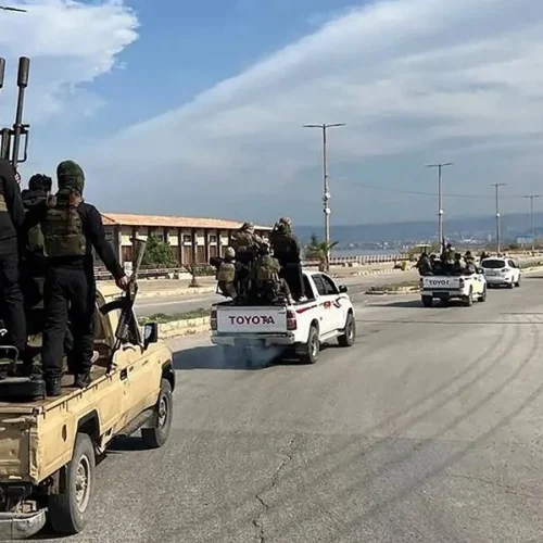 Φονική Επιχείρηση στη Συρία – Οι κυβερνητικές δυνάμεις βομβαρδίζουν αδιακρίτως τις συριακές ακτές