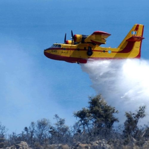 Συναγερμός στην Ηλεία για δύο φωτιές που ξέσπασαν σχεδόν ταυτόχρονα