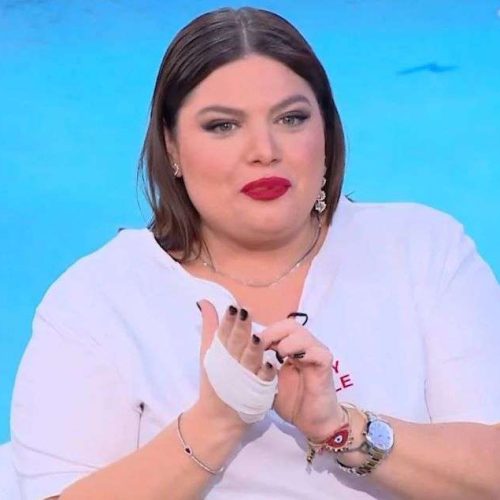 Δανάη Μπάρκα: «Δέχθηκα πολλές αρνητικές κριτικές επειδή ξεκίνησα νηστεία»