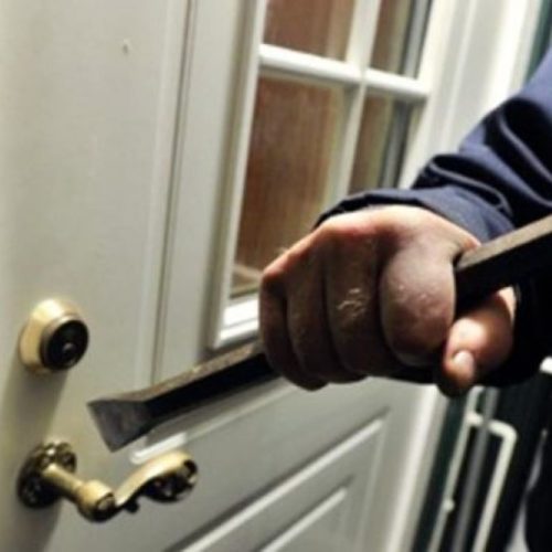 ΣΠΕΙΡΑ «ρήμαζε» σπίτια σε Αγρίνιο και Μεσολόγγι – «Χιλιάδες» ευρώ η «λεία» τους