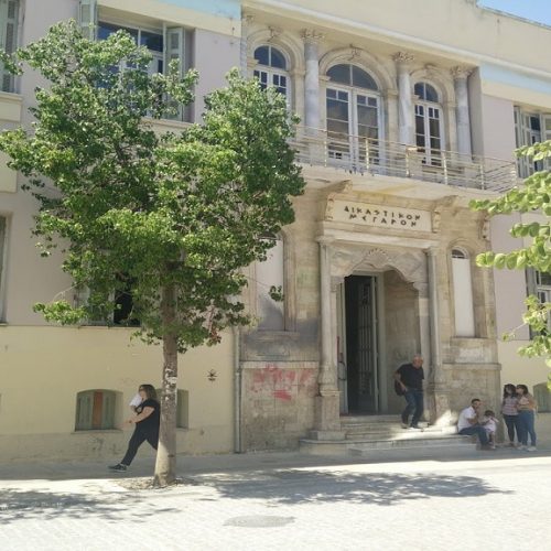 Ηράκλειο – «Αθώα» η 29χρονη που έδωσε κατά λάθος στα παιδιά της «ζελεδάκια» κάνναβης