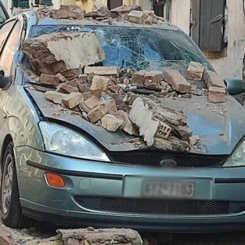 Τοίχοι 300 χρόνων πέφτουν σαν χαρτόκουτα – Kίνδυνος στην Κέρκυρα
