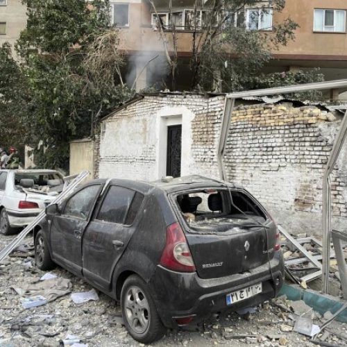 Το Ομάν αποκαλεί τα ισραηλινά πλήγματα «απερίσκεπτα», καθώς οι πυρηνικές συνομιλίες τίθενται εν αμφιβόλω