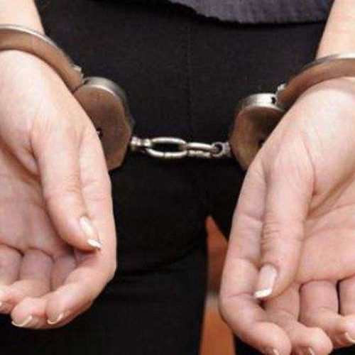 «Χειροπέδες» σε αλλοδαπή, μέλος σπείρας που εξαπατούσε πολίτες σε διάφορες περιοχές της χώρας