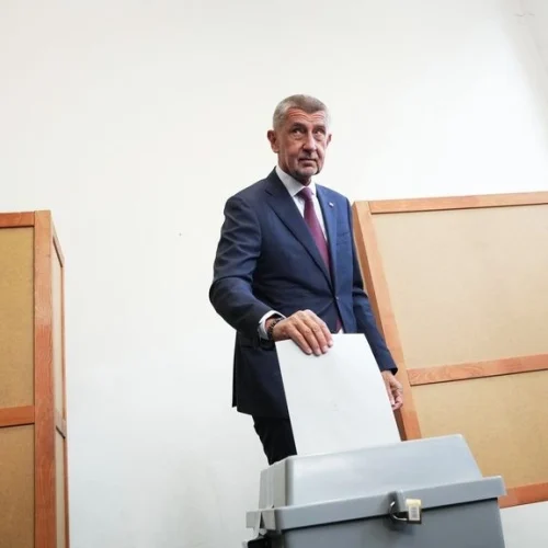 Τσεχία: Το κόμμα ANO του δισεκατομμυριούχου Μπάμπις δείχνει να κερδίζει τις εκλογές