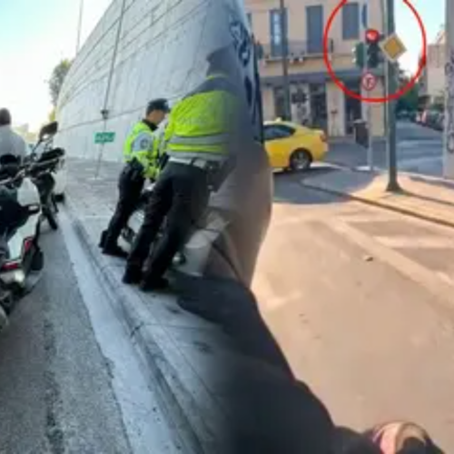 Εντοπίστηκαν οι δύο 24χρονοι για την επικίνδυνη καταδίωξη με μηχανή στο κέντρο της Αθήνας