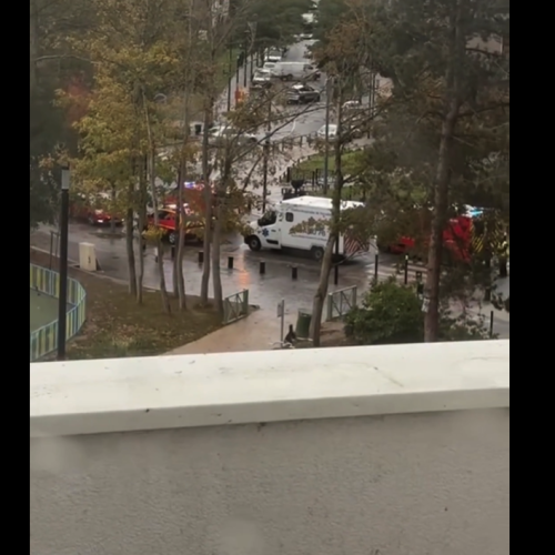 Τουλάχιστον ένας νεκρός και τέσσερις τραυματίες σε προάστιο του Παρισιού