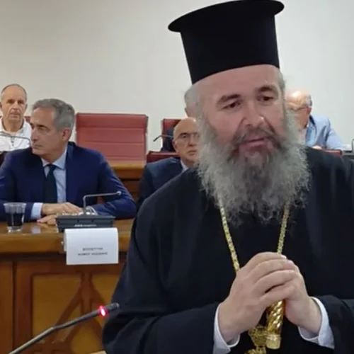 Σάλος με τον Μητροπολίτη Φλωρίνης: Αποκάλεσε «Αγγέλους της Αναστάσεως» κυβερνητικά στελέχη σε εκδήλωση στην Πτολεμαΐδα – ΒΙΝΤΕΟ