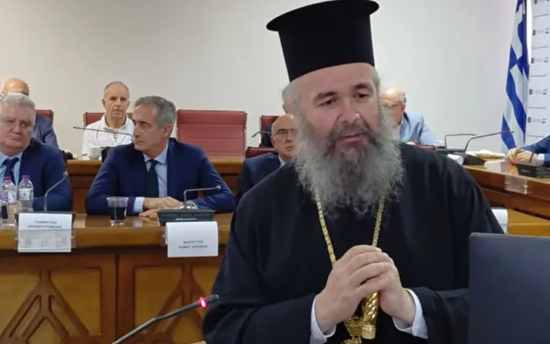 Σάλος με τον Μητροπολίτη Φλωρίνης: Αποκάλεσε «Αγγέλους της Αναστάσεως» κυβερνητικά στελέχη σε εκδήλωση στην Πτολεμαΐδα – ΒΙΝΤΕΟ
