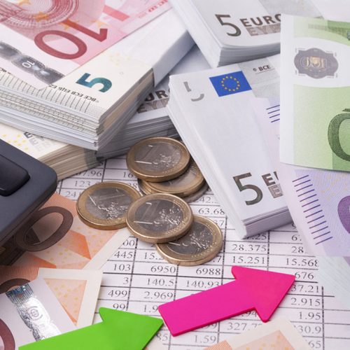 Η Ελλάδα στην 4η θέση της Ε.Ε. για τις ασφαλιστικές εισφορές
