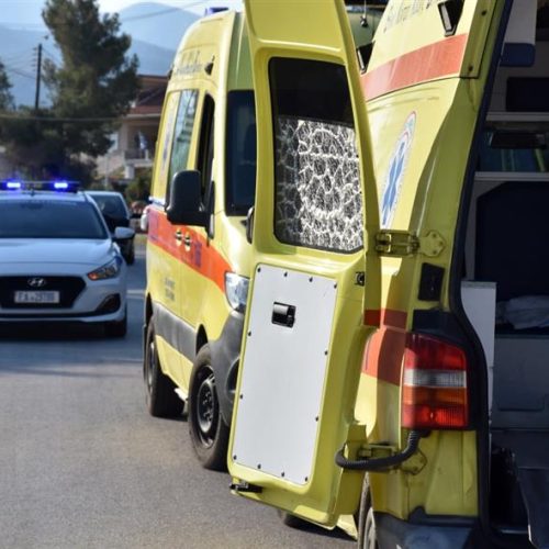 Σοβαρό τροχαίο στο Περιστέρι: ΙΧ παρέσυρε μητέρα και 2χρονο παιδί – Δείτε Φωτο