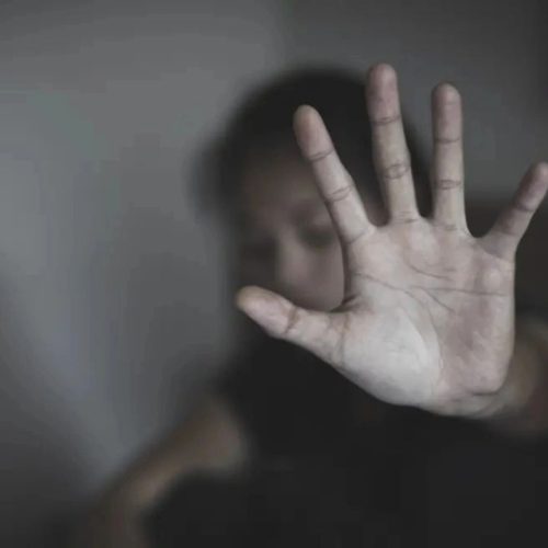 Θεσσαλονίκη: Καταδικάστηκε ο 23χρονος για την άγρια κακοποίηση της πρώην συντρόφου του – Σοκάρουν οι λεπτομέρειες της επίθεσης