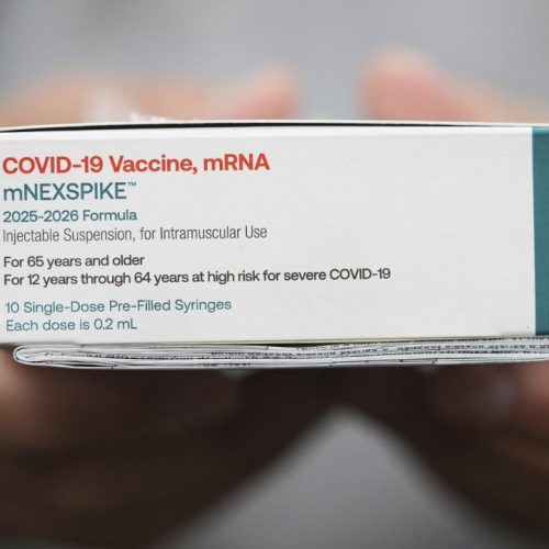 Σάλος στις ΗΠΑ: έγγραφο της FDA δείχνει σύνδεση εμβολίων COVID με θανάτους παιδιών