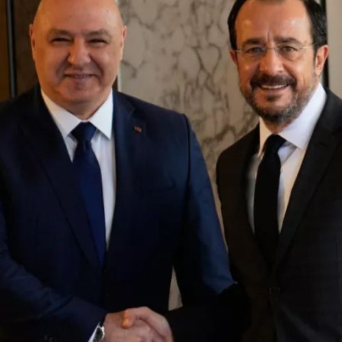 ΚΥΠΡΟΣ–ΛΙΒΑΝΟΣ ΥΠΕΓΡΑΨΑΝ ΑΟΖ ΣΤΗ ΒΗΡΥΤΟ ΚΑΙ Η ΑΘΗΝΑ ΜΕΤΡΑΕΙ ΑΚΟΜΑ ΕΚΚΡΕΜΟΤΗΤΕΣ