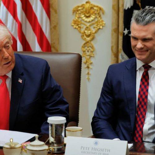 «Συνεχίζουμε να μαζεύουμε σκουπίδια»: Ο Τραμπ εξαπολύει επίθεση εναντίον των Σομαλών μεταναστών