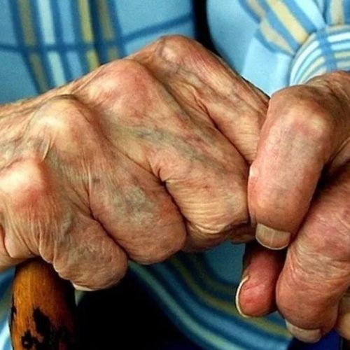 Απίστευτο στο Ηράκλειο: 74χρονος νοσηλεύεται μετά από ξυλοδαρμό από τον γιο του