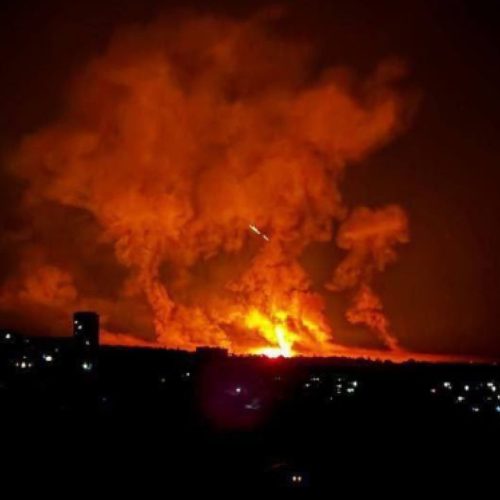 Ουκρανία: Επιθέσεις με drones σε Ρωσικούς Ενεργειακούς Στόχους τα Χριστούγεννα – Κατεστραμμένο εργοστάσιο Gazprom και δεξαμενές πετρελαίου