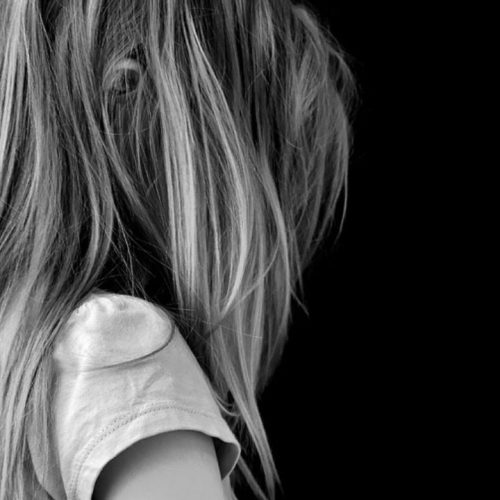 Μητέρα καταγγέλλει την ΤΝ πως έκανε grooming στο παιδί της