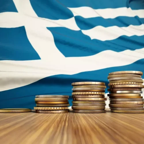 Η πρώτη επίσημη πρόβλεψη για ύφεση στην Ελλάδα το 2026 λόγω του πολέμου των δασμών