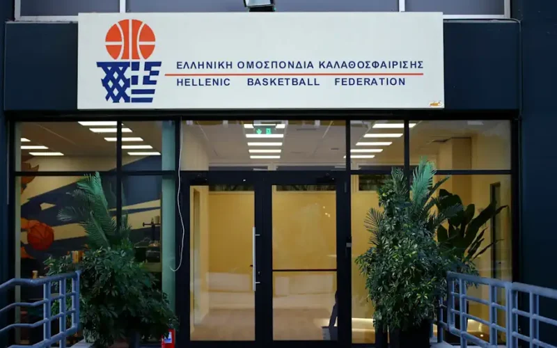 Basketgate: Προφυλακιστέος ο Ηλίας Κορομηλάς – Mε βραχιολάκι οι Βάσω Τσαρούχα και Τάσος Πηλοΐδης