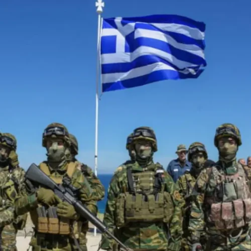 To έχει ΑΠΟΦΑΣΙΣΕΙ Ο ΜΗΤΣΟΤΑΚΗΣ – Οι τρεις όροι που θέτει η Ελλάδα για παρουσία στρατού στην Ουκρανία