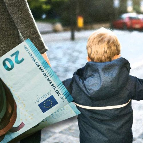 «ΕΠΙΔΟΜΑ ΠΑΙΔΙΟΥ»: ΠΟΤΕ θα καταβληθεί η δεύτερη δόση – Τι «ΑΛΛΑΖΕΙ» για την προπληρωμένη κάρτα