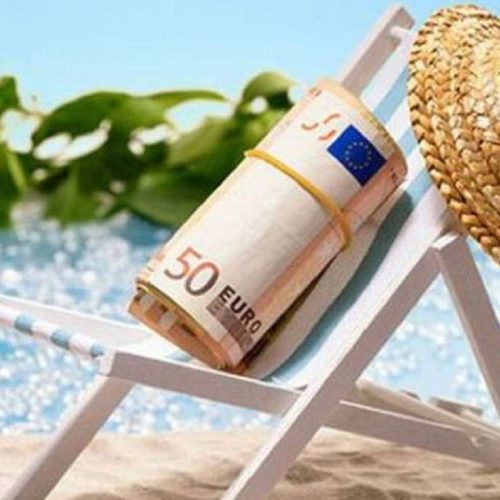 Επίδομα αδείας: Πότε «καταβάλλεται» στους δικαιούχους – Πώς «υπολογίζεται»