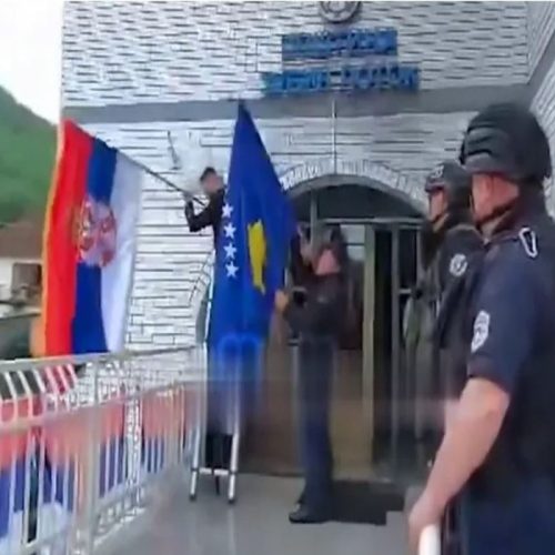 Σε νέα κλιμάκωση, αρχές της Πρίστινα εισέβαλαν σε Σερβικά θεσμικά όργανα στη Βόρεια Μιτρόβιτσα!