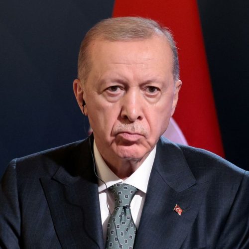 Turkish President Tayyip Erdogan attends a press conference with Italian Prime Minister Giorgia Meloni (not pictured), at Villa Doria Pamphili in Rome, Italy, April 29, 2025. REUTERS/Remo Casilli