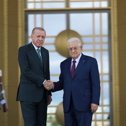 «Συναντήθηκαν» στην Άγκυρα Ερντογάν – Αμπάς