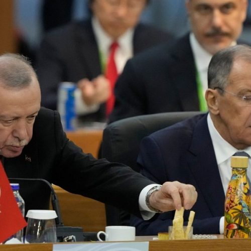 Συνάντηση Ερντογάν – Λαβρόφ στην Άγκυρα: Τι είπε ο Τούρκος πρόεδρος για την Ουκρανία