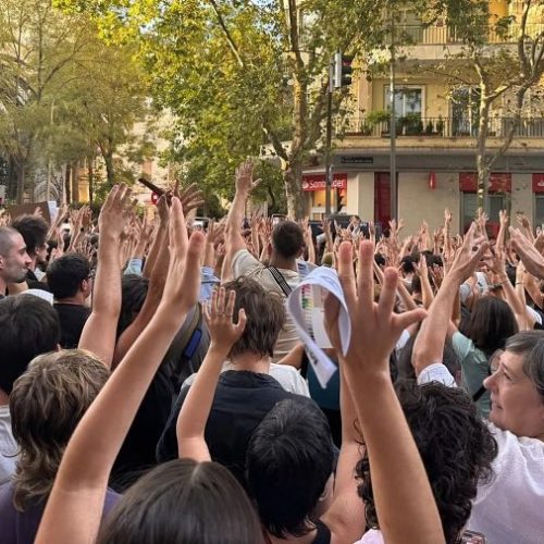 Ισπανία: Αναστολή των εξώσεων μέχρι το 2030 και αυτόματη ανανέωση των συμβολαίων ενοικίασης μετά τις μαζικές αντιδράσεις για την έξωση 87χρονης