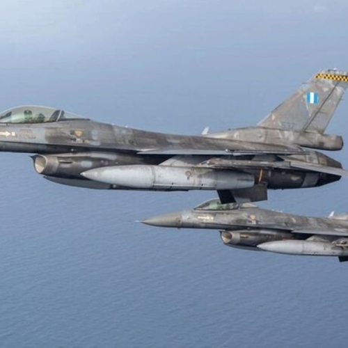 Τέσσερα F-16 της Ελληνικής Πολεμικής Αεροπορίας προσγειώθηκαν στην Κύπρο