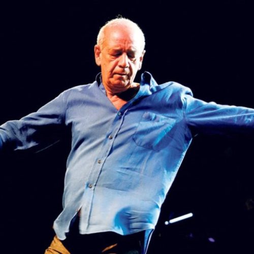 «Δεν Ξεγράφεται η Ψυχή»: 13 Χρόνια χωρίς τον Μητροπάνο – Ο Άνθρωπος, η Φωνή, ο Θρύλος