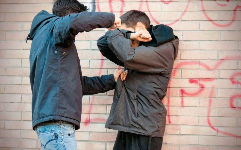 Συμπλοκή ανηλίκων σε σχολείο: 15χρονος γρονθοκόπησε 14χρονο