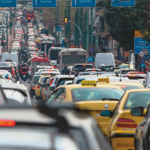 Κίνηση στη Συγγρού – Προβλήματα λόγω βλάβης σε αγωγό ύδρευσης