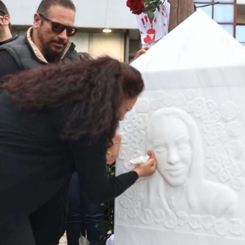 «Συγκλονίζει» η μητέρα της Κυριακής Γρίβα: Κάλεσμα για τη δίκη