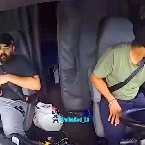 Tρείς νεκροί από αναστροφή νταλίκας