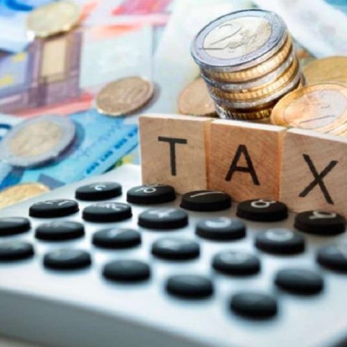 Υποβολή φορολογικών δηλώσεων – Δείτε ποιοι δικαιούνται έκπτωση φόρου